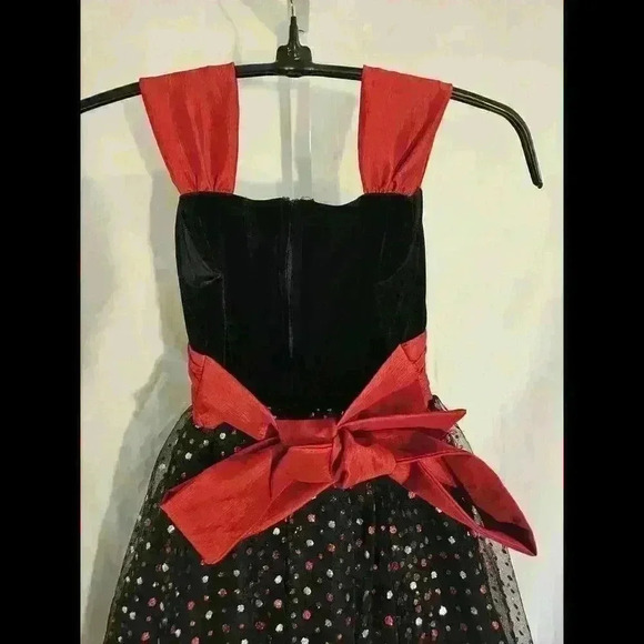 Charming Black and Red Polka Dot Dress for Girls - Picture 7 of 10